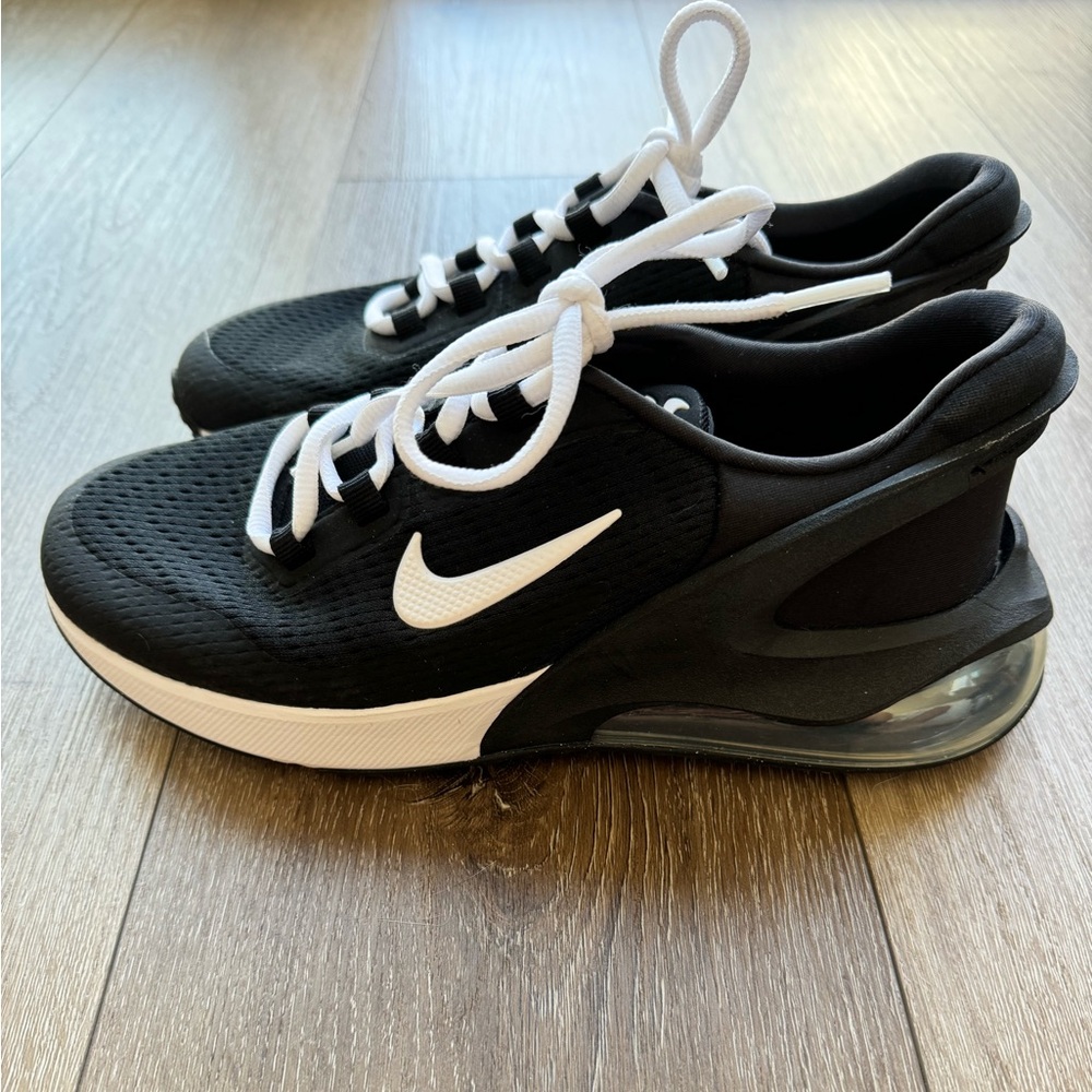 Nike Air Max 270 Women’s 7.5/Youth 6